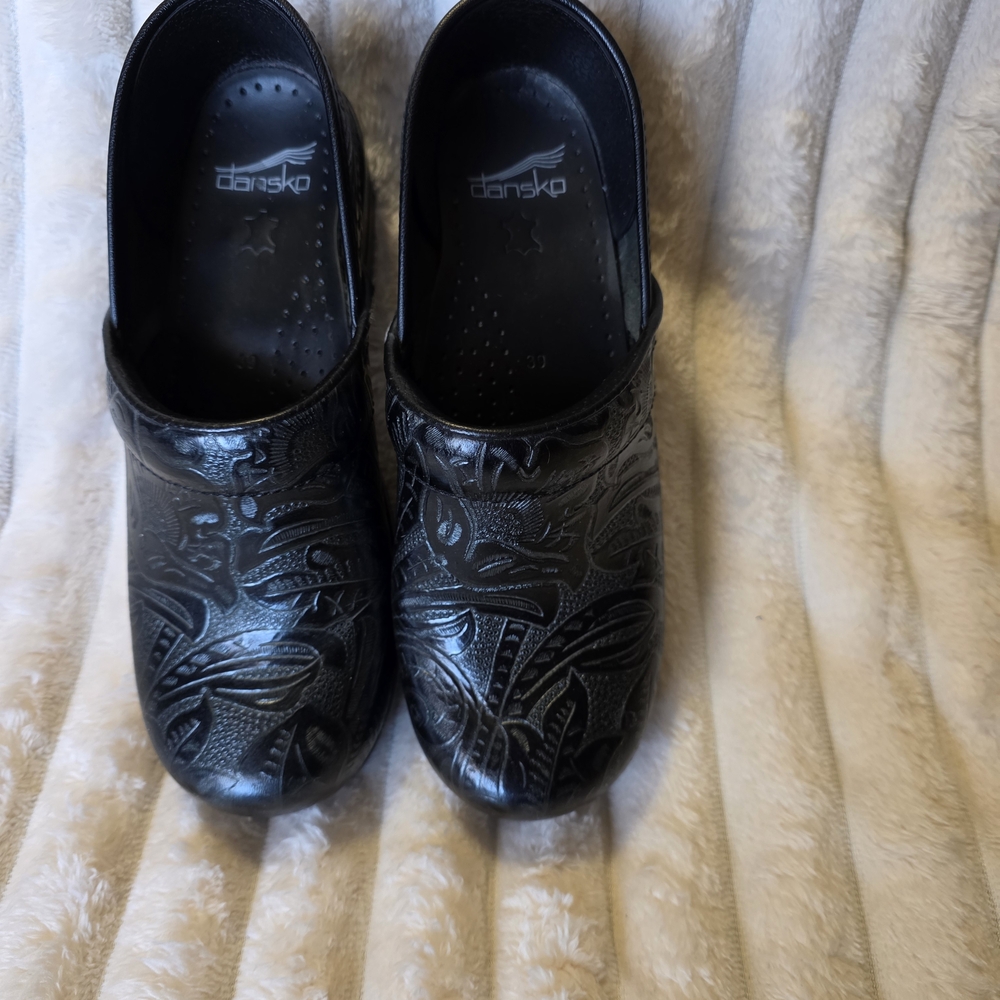 Dansko Womens Black Clogs